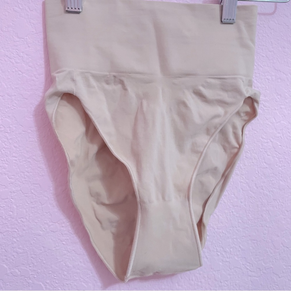 NWOT SKIMS Core Control Brief - L/XL - Picture 6 of 7